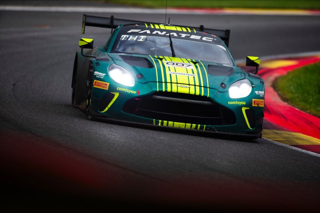 Nicki Thiim og Marco Sørensen sejrer med Aston Martin på Spa
(Foto: Aston Martin Racing)